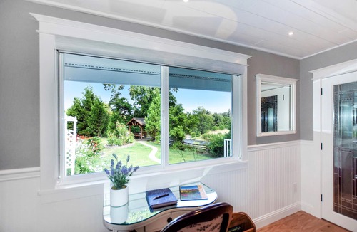 Gold Hill House | Restful River Retreat