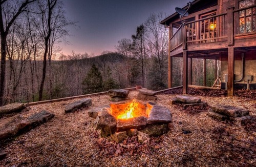 Aska Cabin | Resting Bear Retreat: Game Room , Hot Tub , Views