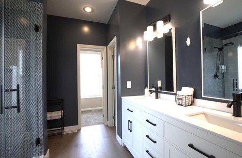 Blue Springs House | RestMidwest KC Metro Large Home