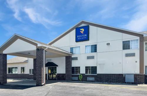 Spencer Hotel | Reston Inn & Suites