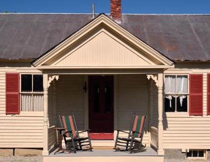 Center Lovell House | Restored Farmhouse Near Kezar Lake & Country Club