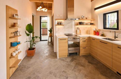 Montagudet House | Restored French Estate In Medieval Lauzerte