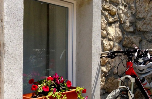 Lupoglav Apartment | Restored stone house in an Istrian mountain village