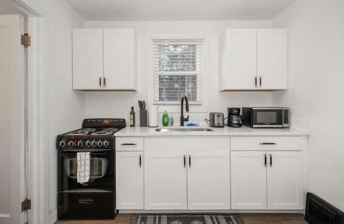 West Central House | Restored Villa for Groups