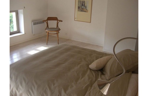 Beaufort Ski Chalet | Restored Winemakers Homes In Picturesque Hamlet in heart of Minervois wine area