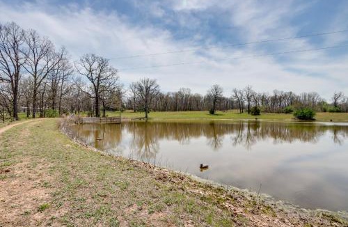 Lebanon Apartment | Reteat on 45 Acres! Spacious Family Apt in Lebanon