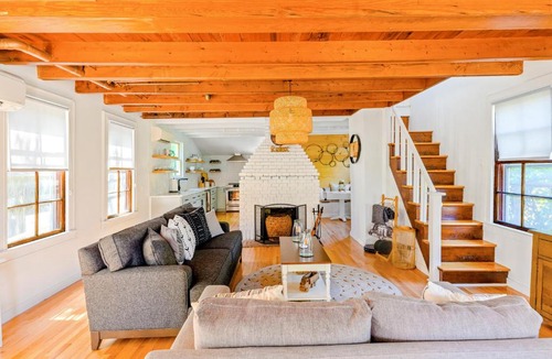 Ocean Beach House | Reteela Retreat