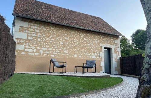 Yvre-le-Polin Apartment | Retour à l essentiel