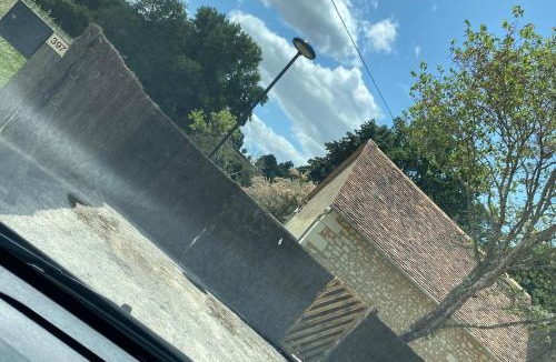 Yvre-le-Polin Apartment | Retour à l essentiel