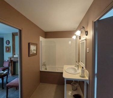 Gouberville Bed & Breakfast | Retour aux Sources