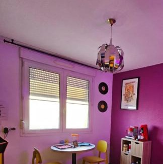 Luneville Apartment | Retour vers les années 80 !