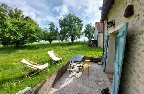 Gemigny House | Retraite Champêtre avec Home Cinéma et Verger Libre Cueillette, près de la Loire et des Châteaux - FR-1-590-435