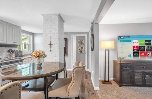 Willoughby House | Retreat at DTW