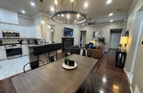 Lubbock House | Retreat at Oak Terrace