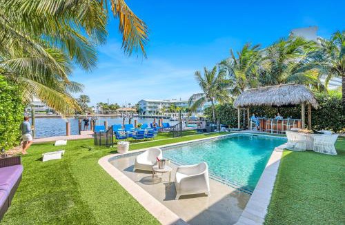 Barrier Island House | Retreat by Beach Waterfront Lago Key