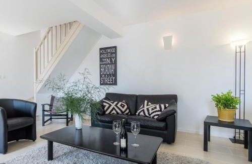 Beaumont-en-Veron House | Retreat in Beaumont-en-Véron