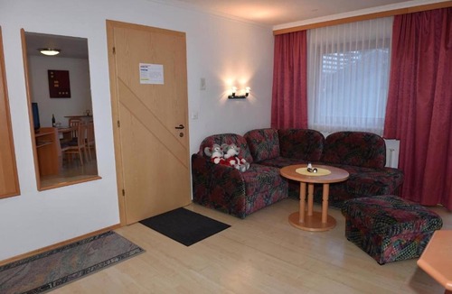 Ravaisch Apartment | Retreat in Samnaun Alps