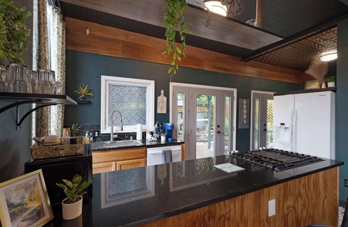 Deer Park House | Retreat on Bardstown Road | Yard Derby Delight
