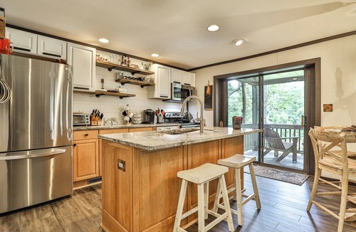 Big Canoe Condo | Retreat on Lake Sconti - Big Canoe GA