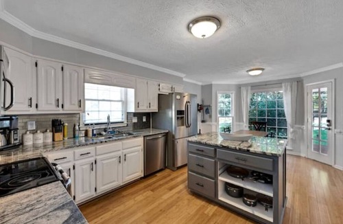 Snellville House | Retreat on Mountain Way