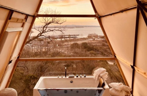 Cottonwood Shores House | Retreat on the Hill: The Bayview Cliff House