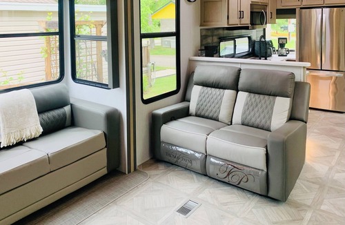 North Bay House | Retreat on Wheels: Kid-friendly Loft