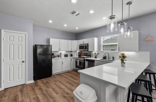 Denver Heights House | Retreat to a Brand-New Downtown Home 4BR/3BA!