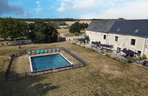 Lemere House | Retreat to a serene, elegant haven amid greenery, just minutes from Chinon.
