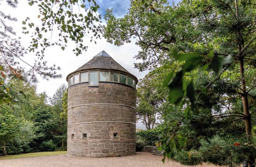Dalmeny Apartment | Retreat to the Water Tower