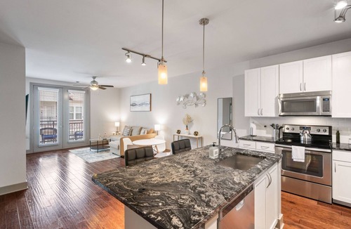 Woodbridge Apartment | Retreat | Views | Free-Parking