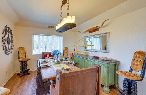 Leon Junction House | Retreat w/Pond Access & Views in Temple