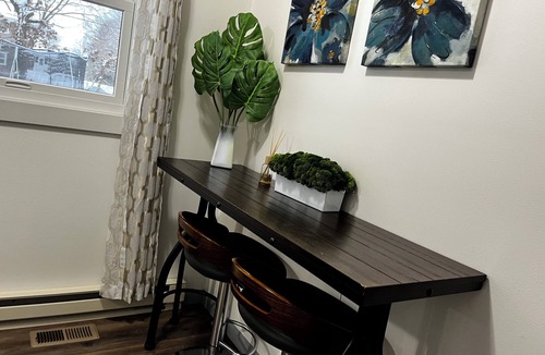 Lake Hallie House | Retreat while Working