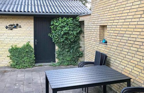 Nykobing Mors House | Retreat with Billiards and Hot Tub