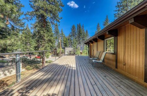Carnelian Bay House | Retreat with Private Hot Tub steps North Lake Tahoe
