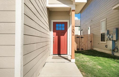 San Antonio House | Retro - A Birdy Vacation Rental