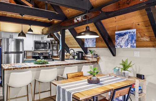 Skykomish Cabin | Retro A-Frame Hot Tub Firepit Stevens Pass