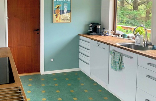 Udsholt Sand House | Retro beach house with sea view in Udsholt Strand