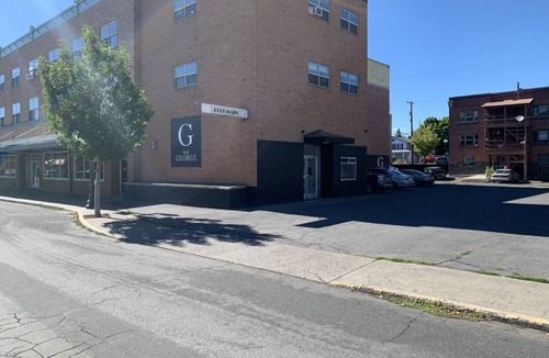 Downtown Klamath Falls Apartment | Retro-Chic Escape #208