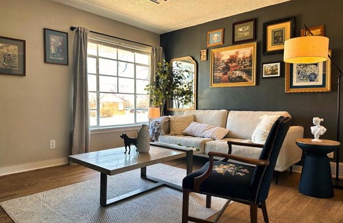 Central Oklahoma City House | Retro Design House Nears The Zoo