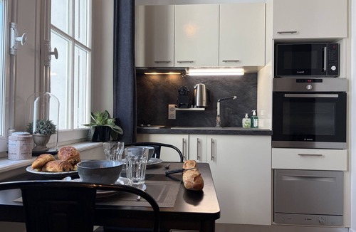 Epernay Apartment | Retro Design studio - Bubble 8