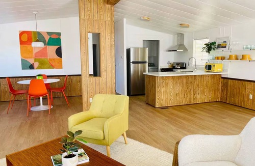Desert Hot Springs House | Retro Inspo 2 bedroom w/hot tub