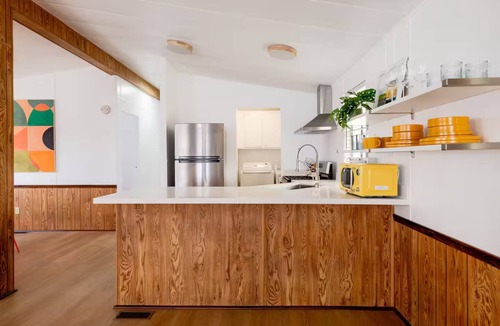 Desert Hot Springs House | Retro Inspo 2 bedroom w/hot tub