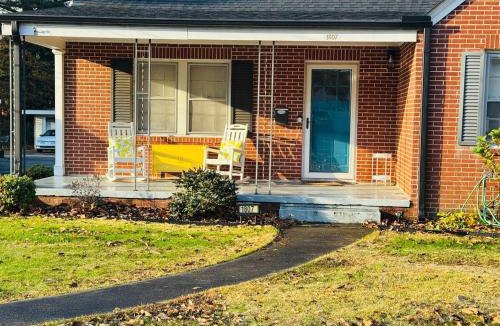 Wilson House | Retro Retreat
