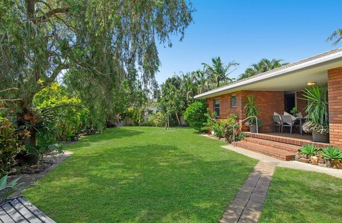 North Haven House | Retro @ Riverview - 4 Riverview Place North Haven