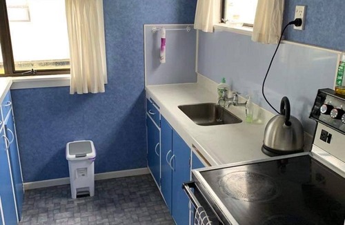 Urenui House | Retro Urenui Beach Bach