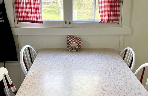 Victoria Beach Cabin | Retro VB Cottage
