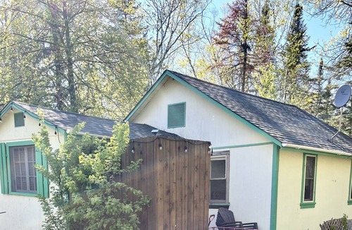Victoria Beach Cabin | Retro VB Cottage
