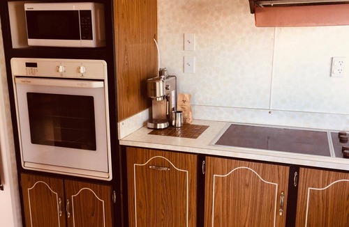 New Plymouth House | Retro Views