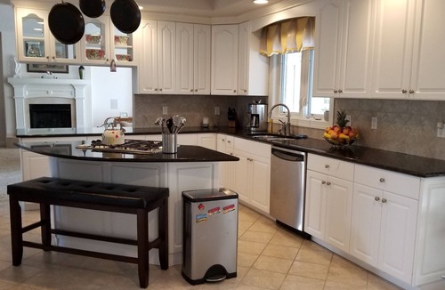 Virginia Beach House | Reunion Paradise! Spacious Luxury Home and Pool House