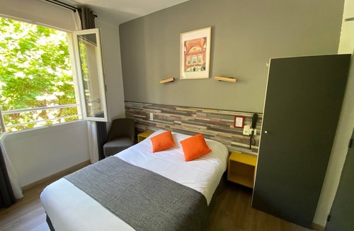 Lamalou-les-Bains Hotel | Rev Hotel